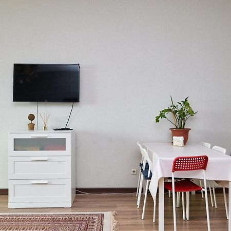 Квартира В Самом Центре Столицы Казахстана Apartman Asztana Kültér fotó