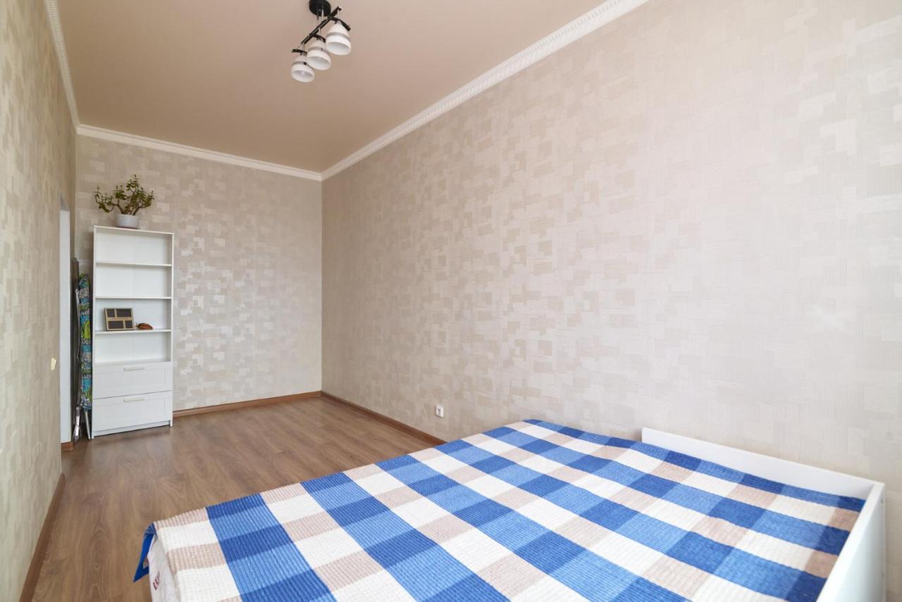 Квартира В Самом Центре Столицы Казахстана Apartman Asztana Kültér fotó
